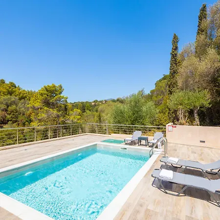 Sia 빌라 트라페자키